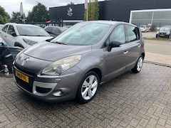 Renault Scénic - 2.0 Privilege