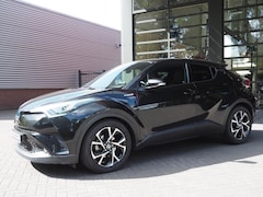 Toyota C-HR - 1.8 Hybrid Executive Stoel/stuurverwaring |Navigatie|Adap.Cruise controle