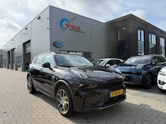 Lynk & Co 01 - 1.5|Plug-in Hybrid|Trekhaak|1800kg geremd|Pano|360 camera|adaptive Cruise|full-opties