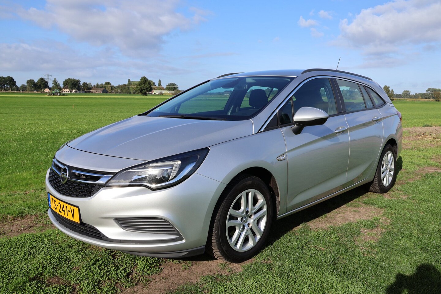 Opel Astra Sports Tourer - 1.0 Turbo Business+|Trekhaak|Carplay|APK-Nieuw|Cruise|NL-auto-NAP|LED - AutoWereld.nl