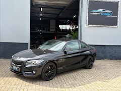 BMW 2-serie Coupé - 220i High Executive