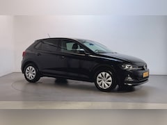 Volkswagen Polo - 1.0 TSI Comfortline Parkeersensoren Navigatie App-Connect DAB+