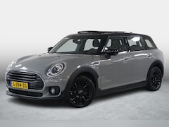 MINI Clubman - 1.5 Cooper 4X NW All-Seasons | Airco | Carplay | LED | Cruise | Panorama