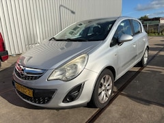 Opel Corsa - 1.2-16V Anniversary Edition Slechts 124000 km