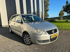 Volkswagen Polo - 1.2-12V Trendline Nw APK-Airco-Pdc-Elekpakket