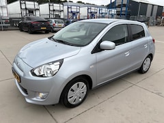 Mitsubishi Space Star - 1.2 Invite VOL Automaat Airco