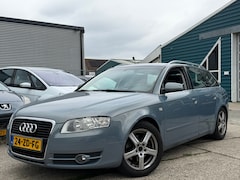 Audi A4 Avant - 2.0i 130PK Advance Automaat