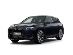 BMW iX - xDrive45 101 kWh M Sportpakket Pro | Innovation Pack | Onderstelpakket | Bowers & Wilkins