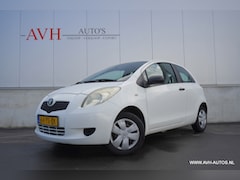 Toyota Yaris - 1.0 VVTi