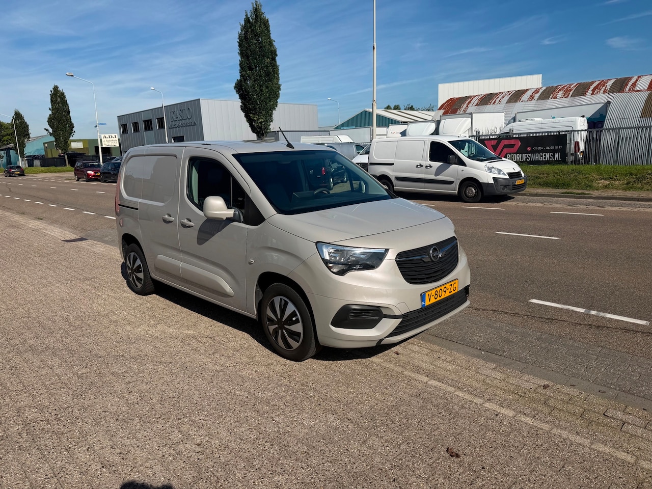 Opel Combo - 1.6D L1H1 Edition 1.6D L1H1 Edition - AutoWereld.nl