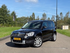 Skoda Yeti - 1.2 TSI Elegance Automaat, Trekhaak, Cruise