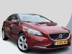 Volvo V40 - 1.6 T3 Summum 150pk Trekhaak | Lederen Bekleding | Stoelverwarming | Navigatie | Memory Se