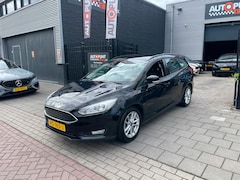 Ford Focus Wagon - 1.0 Lease Edition 1e Eigenaar Trekhaak Airco NAP APK