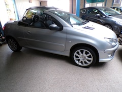 Peugeot 206 CC - 1.6-16V|Cabrio|elektrische hardtop|licht metalen velgen|lederen bekleding|sport stoelen