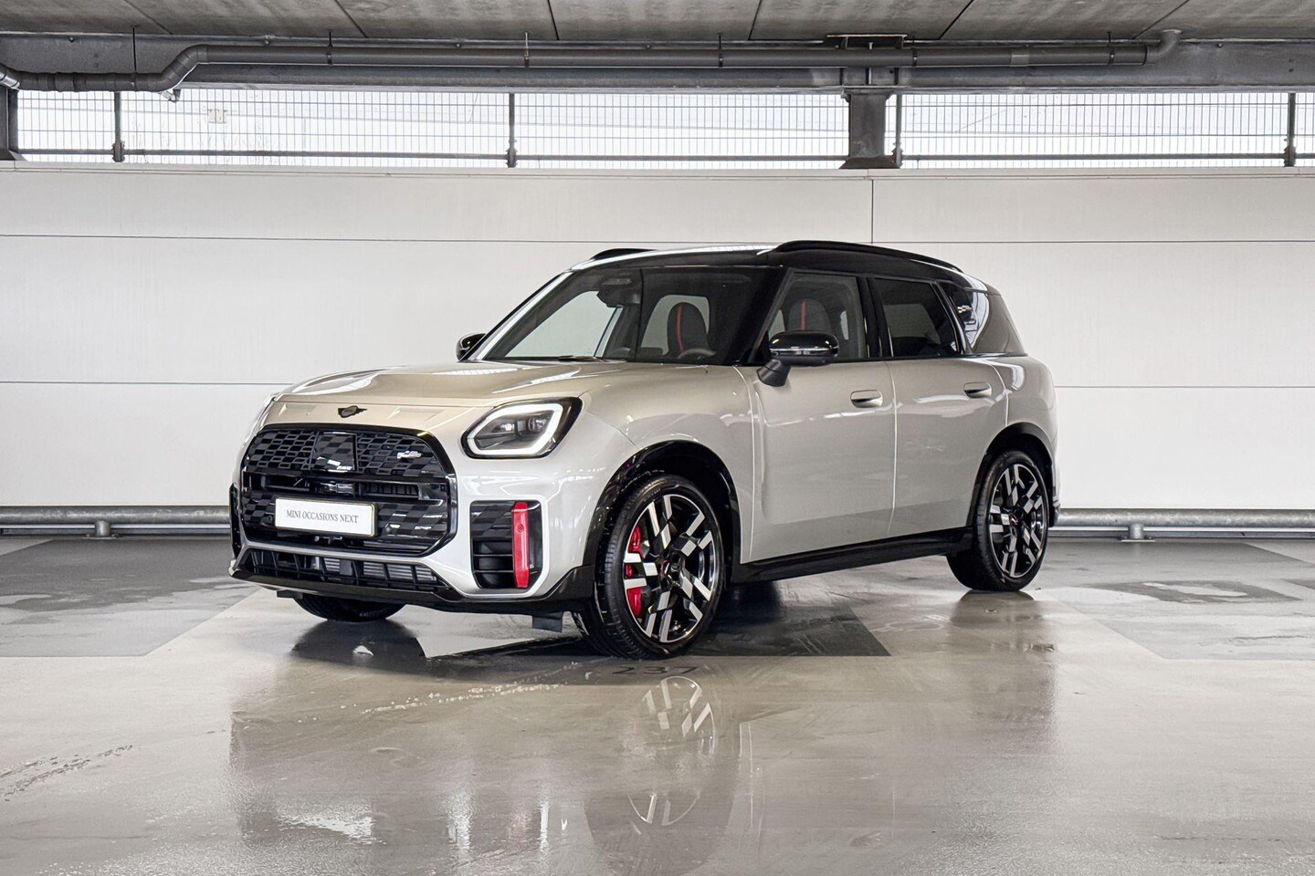 MINI Countryman - 2.0 JCW ALL4 John Cooper Works XL - AutoWereld.nl