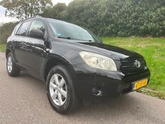 Toyota RAV4 - 2.0 VVTi Linea Terra 4WD - Airco - Cruise control - PDC - Trekhaak