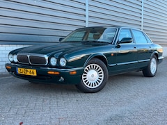 Jaguar XJ - 3.2 V8 Executive Uniek 143.000KM Automaat NAP