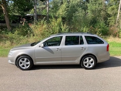 Skoda Octavia Combi - 1.2 TSI Arctic AUT Navi PDC Cruise