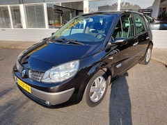 Renault Scénic - 2.0-16V Privilège Luxe