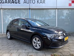 Volkswagen Golf - 1.0 eTSI Life DSG automaat Climatronic PDC voor en achter