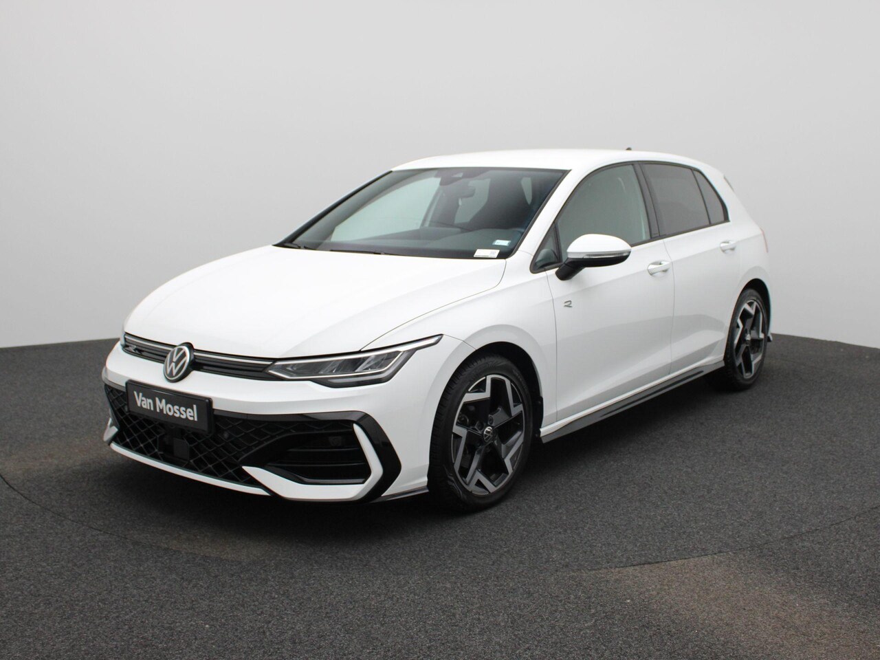Volkswagen Golf - 1.5 eTSI R-Line Edition | 150 PK | Automaat | Navigatie | Carplay / Android Auto | Digital - AutoWereld.nl