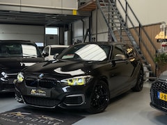 BMW 1-serie - M140i xDrive High Executive Harman/Kardon