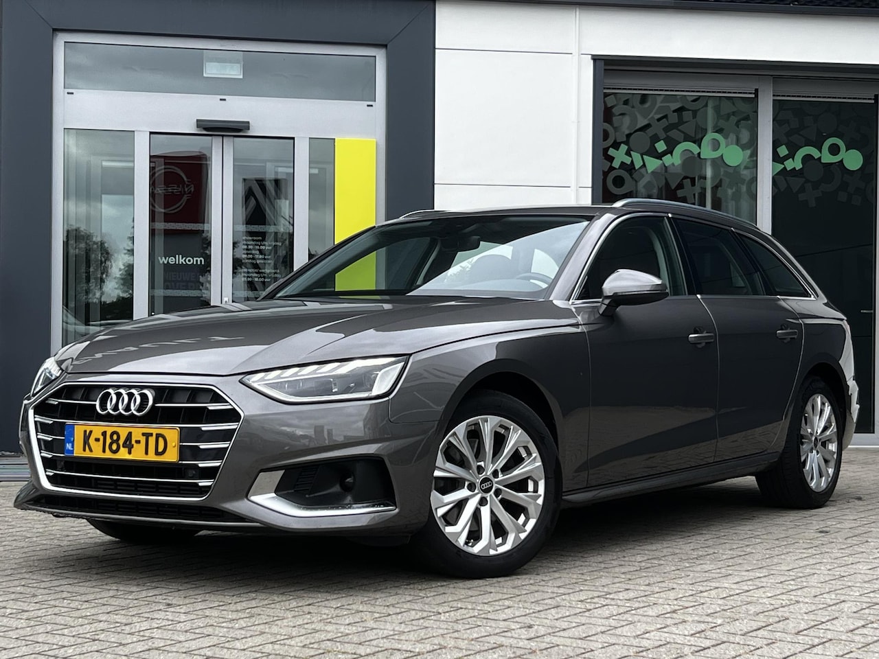 Audi A4 Avant - 35 TFSI Business Edition | Panoramadak | Leder | Stoelverwarming | - AutoWereld.nl