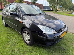 Ford Focus - 1.4-16V Cool Edition