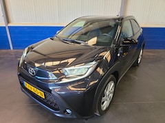 Toyota Aygo X - 1.0 VVT-i MT first