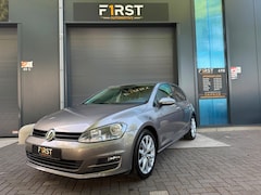 Volkswagen Golf - 1.2 TSI Highline Automaat Navi Airco Pdc