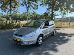 Ford S-Max - 2.0 Titanium NETTE AUTO RIJDT EN SCHAKELT GOED