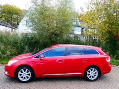 Toyota Avensis Wagon - 1.8 VVTi Automaat 2e eig. Clima PDC Trekhaak 1600kg