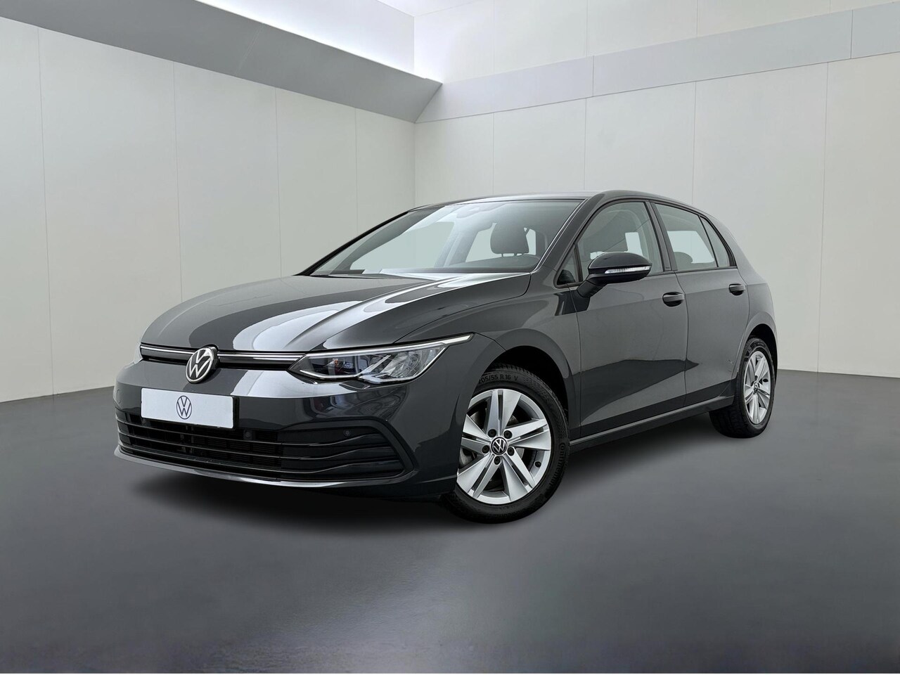 Volkswagen Golf - 1.0 TSI Life | 110 PK | Adaptive Cruise Control | Climate control | Parkeersensoren | Appl - AutoWereld.nl
