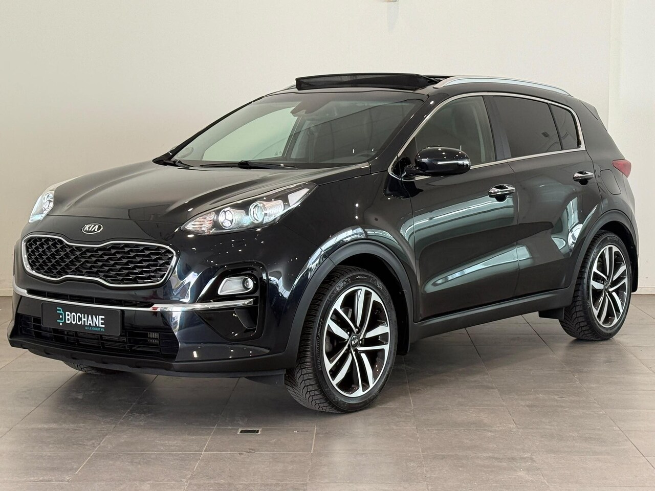 Kia Sportage - 1.6 T-GDI DynamicLine | Trekhaak | Panoramadak | Stoel- & Stuurverwarming | Climate Contro - AutoWereld.nl