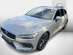 Volvo V60 - 2.0 T6 Plug-in hybrid AWD Essential Bright | Adaptieve Cruise Control | Lederen Bekleding
