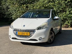 Peugeot 208 - 1.2 VTi Blue Lease Executive | Cruise + Navi Nu € 3.950,