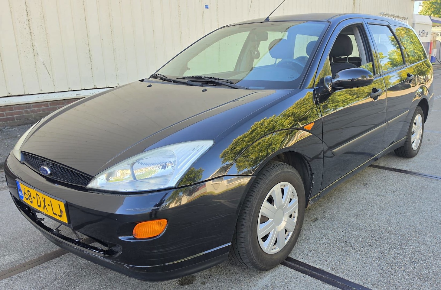 Ford Focus Wagon - 1.6-16V IN PRIJS VERLAAGD !! - AutoWereld.nl