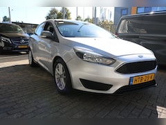 Ford Focus - 2.0 BENZINE *UNIEK IN NL