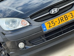 Hyundai Getz - 1.4i Active Cool - Phantom Black - LMV/AC/Bluetooth
