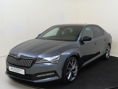 Skoda Superb - 1.4 TSI iV Sportline Business | SoH 91% | Trekhaak | Achteruitrijcamera | Stoelen met memo
