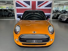 MINI 3-Deurs - 1.5 Cooper Chili Serious Business ( 6 MAANDEN GARANTIE )