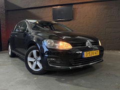 Volkswagen Golf - 1.4 TSI Highline ( RIJKLAAR )