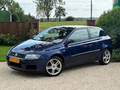 Fiat Stilo - 1.4-16V Actual *NW KOPPELING+LEDER+AIRCO+17 INCH