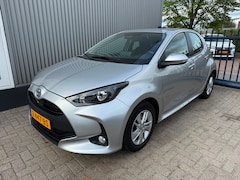 Toyota Yaris - 1.5 Hybrid 115 Active / 6X YARIS OP VOORRAAD / 1E EIGENAAR / APPLE CARPLAY / CAMERA / CLIM