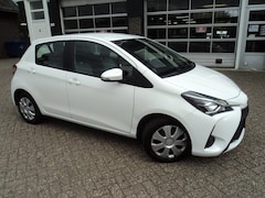 Toyota Yaris - 1.5 VVT-i Active Cruise Control Camera