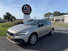 Volvo V40 Cross Country - 2018 * 2.0 D3 Nordic+ * Euro 6 * Automaat * APK