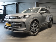 Volkswagen Tiguan - 1.5 eHybrid Life clima camera keyless carplay 18 inch