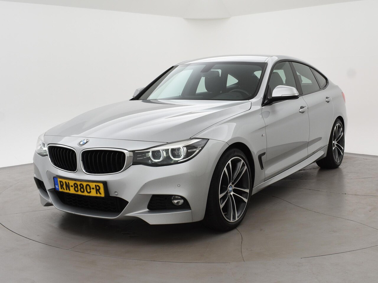 BMW 3-serie Gran Turismo - 320d M-SPORT AUT. EXECUTIVE + ALCANTARA | LED | SPORTSTOELEN - AutoWereld.nl