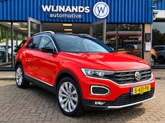 Volkswagen T-Roc - 2.0 TSI 4Motion Sport Trekhaak Panoramadak