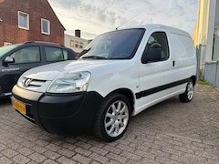 Peugeot Partner - 1.9 D * APK 09-2027 * LMV * TREKHAAK